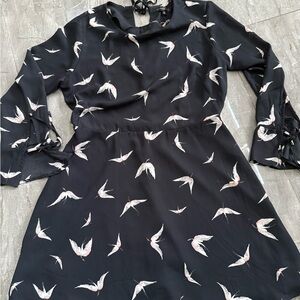 Dynamite Black Bird Pattern Long Sleeve Dress